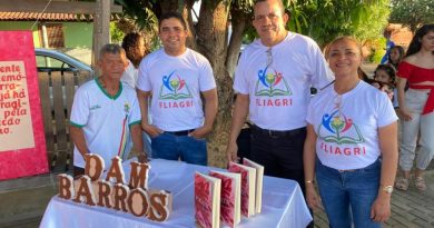 Sec. de Educação de Agricolândia realizou a 1ª Feira Literária na Cidade Sec. de Educação de Agricolândia realizou a 1ª Feira Literária na Cidade