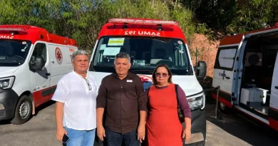 Prefeito Marcão do Povo recebe nova ambulância do SAMU para reforçar atendimento à população